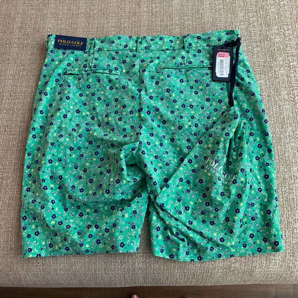 Men’s size 34 multipurpose Polo shorts